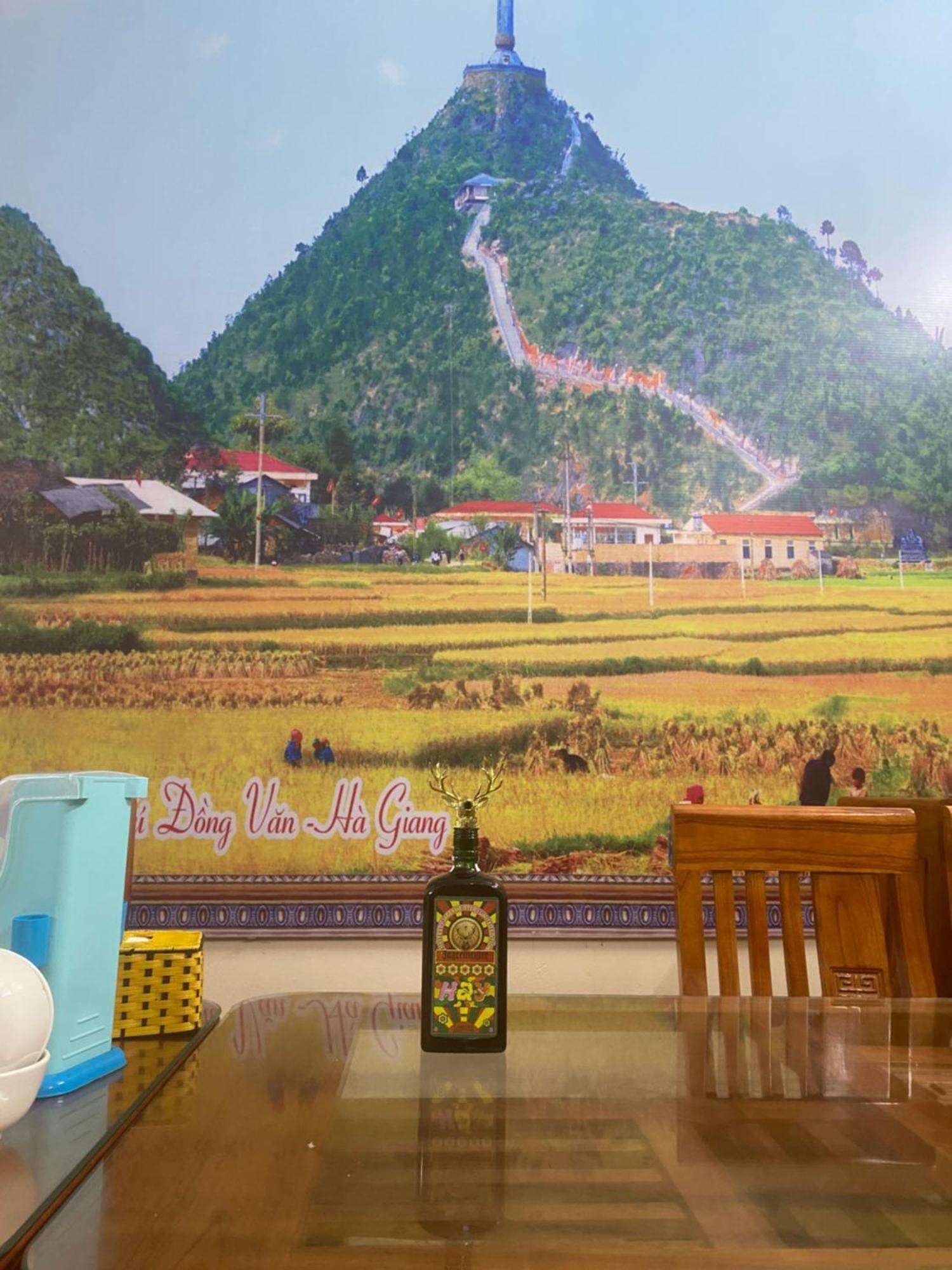 Homestay Hong Anh Dong Van  Exteriör bild